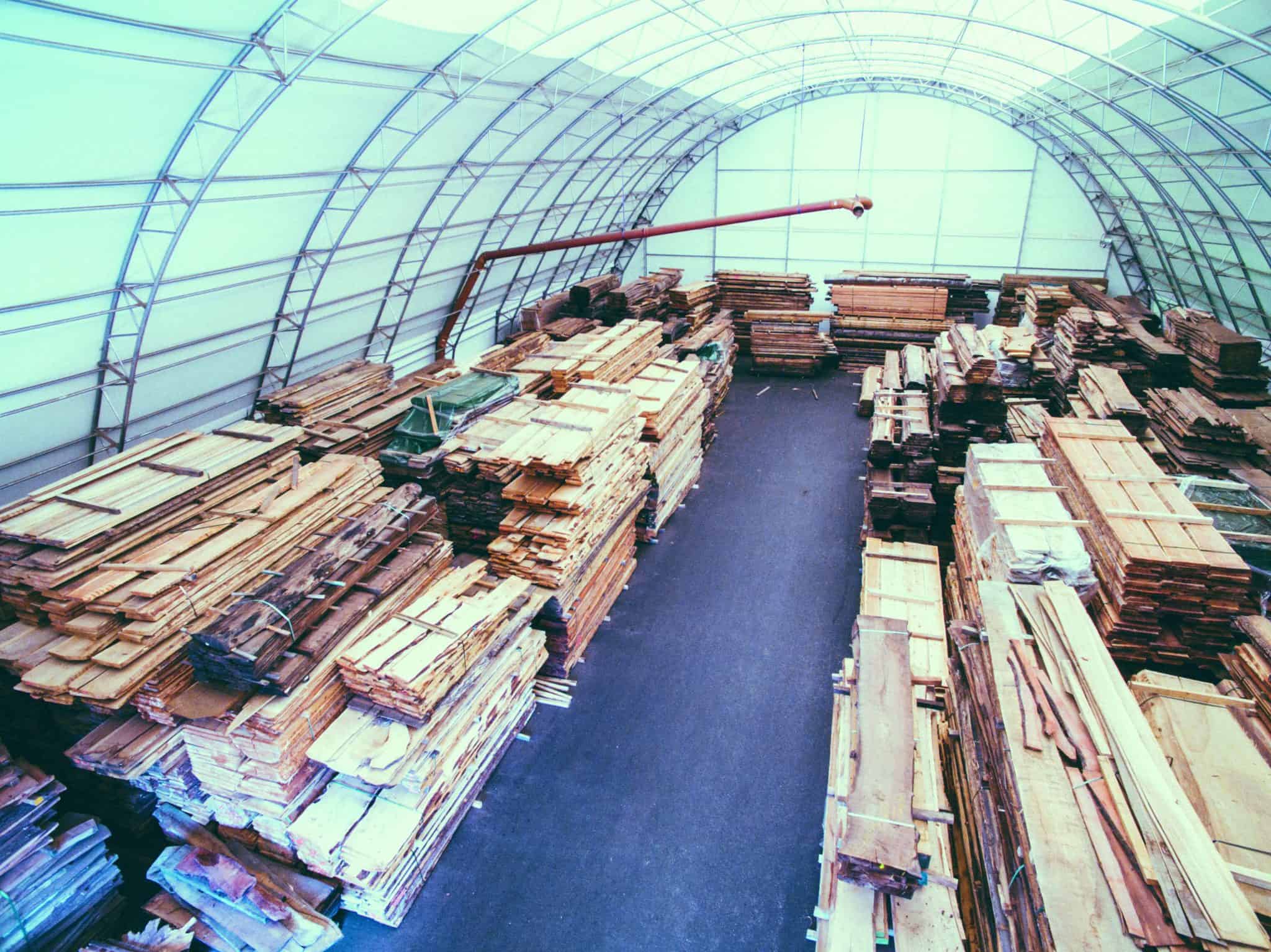 Klimahalle von Schwarz Holzhandel für trockene Hölzer